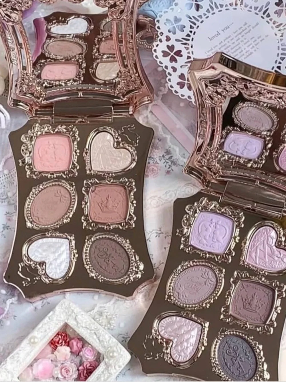 N/A luxurious eyeshadow